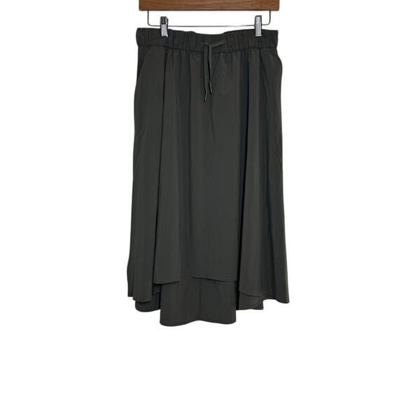 Lululemon Time To Flounce Skirt Green Size 8 Lightweight Quick Dry Stretch - Picture 10 of 11